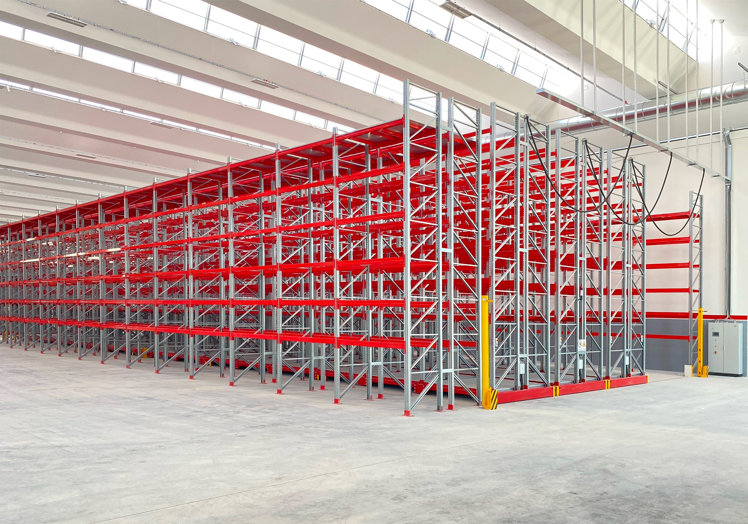 MAGAZZINI COMPATTABILI