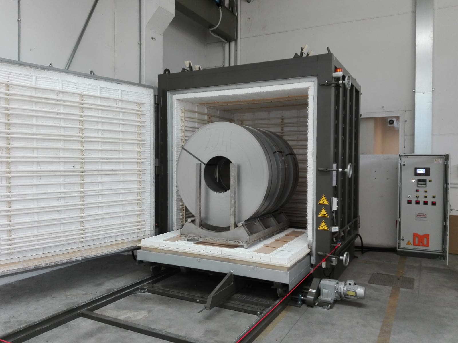 Forno per trattamento coils inox
